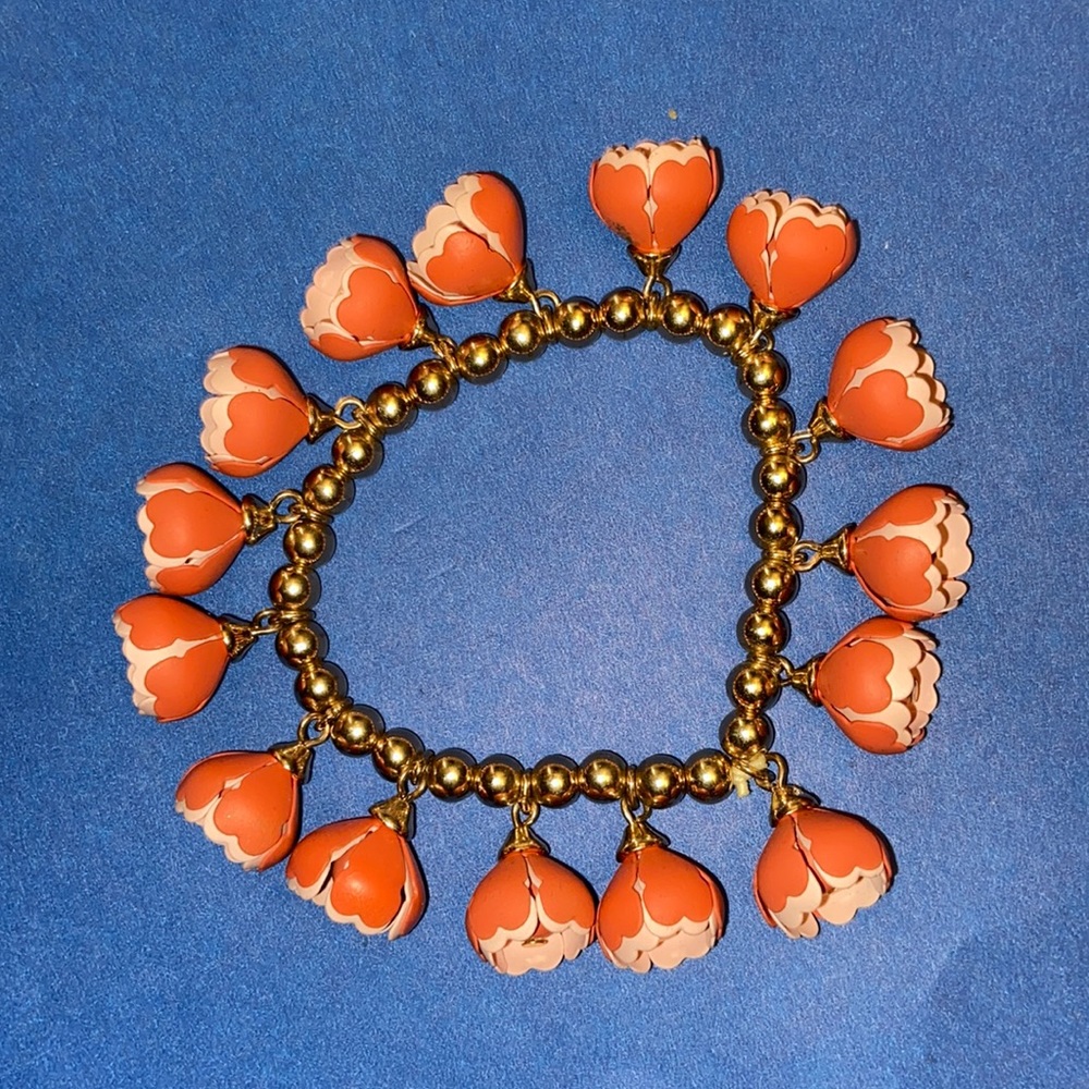 Flower bracelet